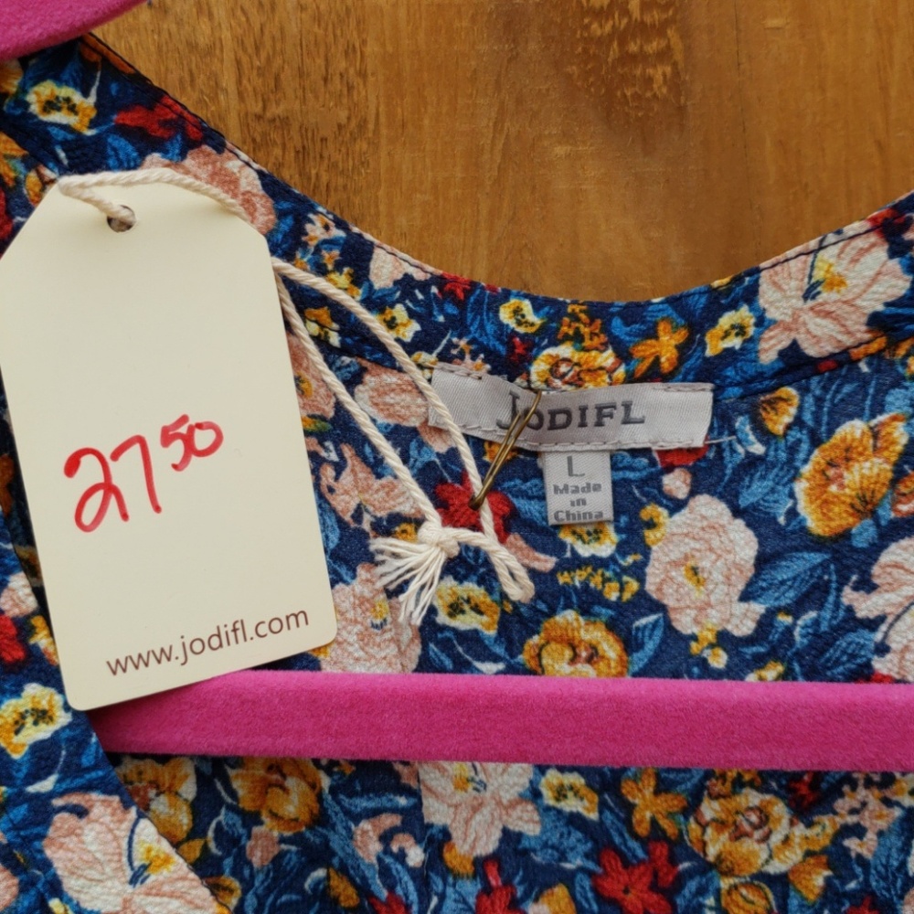 Blouse - Picture 3 of 4